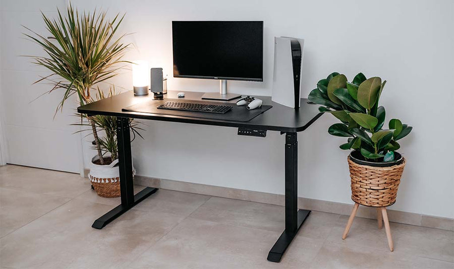Les différents bureaux assis-debout : droit, en angle, extensible… A chacun son format de bureau !