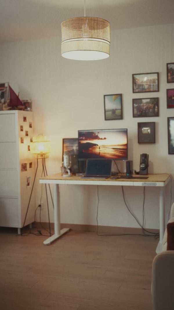 Vidéo UGC présentant la chaise de bureau ergonomique Terrana Bouclette Kqueo en situation réelle