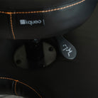 Zoom manette de réglage chaise ZEN KQUEO_ambiance